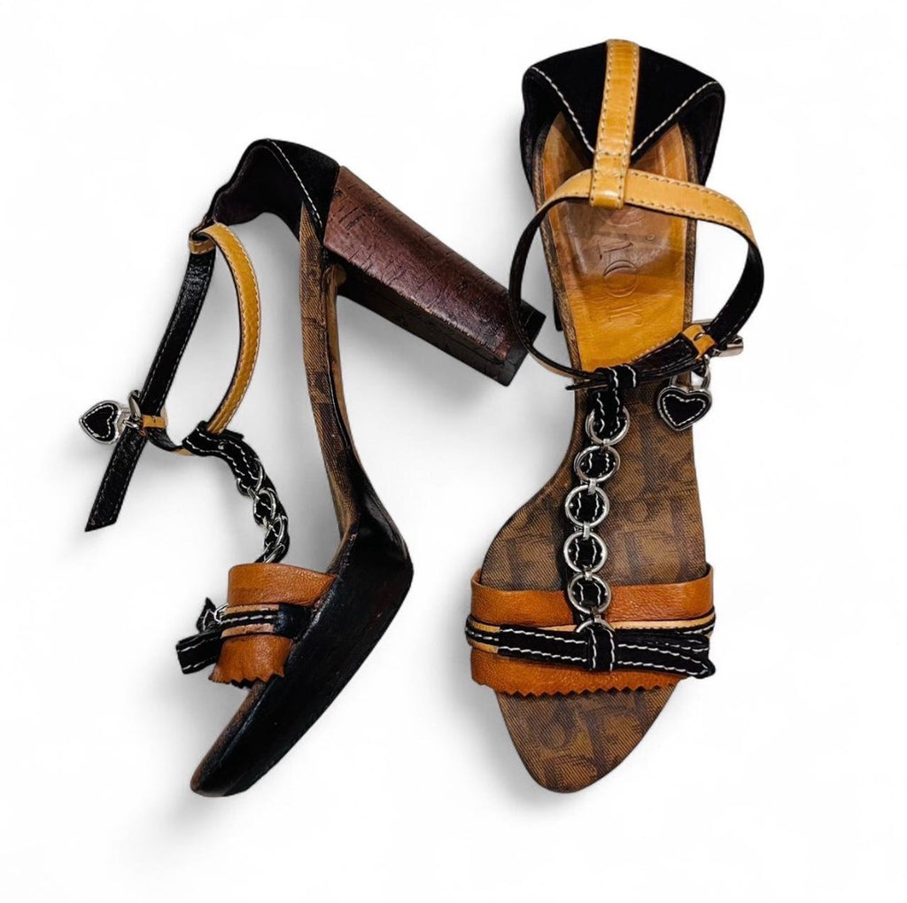 CHRISTIAN DIOR “Romantique” Chain Heels
