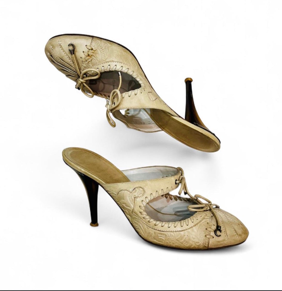 CHRISTIAN DIOR Cream Embossed Leather Mules